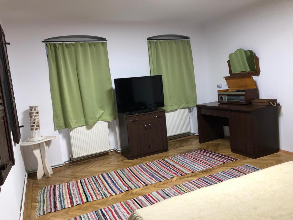 Apartament Garsoniera Centru Braszów Zewnętrze zdjęcie